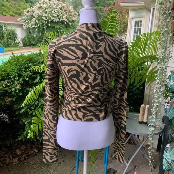 ASOS Noisy May Organic Cotton High Neck Zebra Print Top - Picture 8 of 15